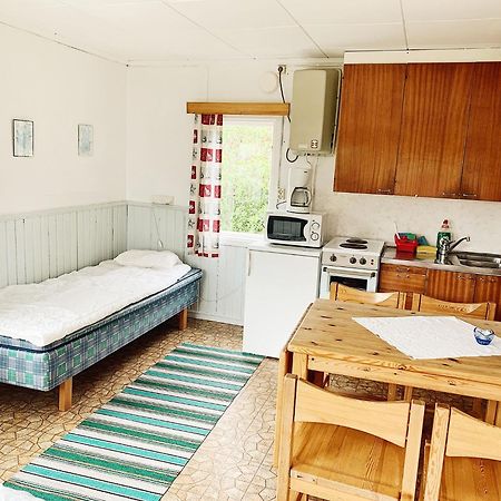 Oevernaesgarden Gaesthem Mariehamn Habitación foto